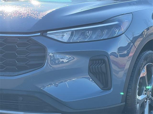used 2025 Ford Escape car, priced at $20,898