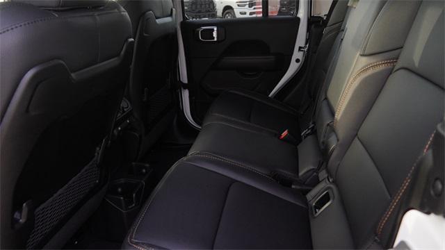 new 2026 Jeep Gladiator car, priced at $44,000