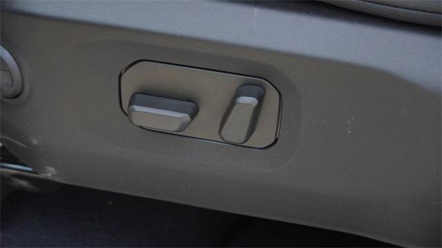 new 2026 Jeep Gladiator car, priced at $44,000