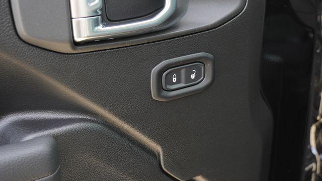 new 2026 Jeep Wrangler car, priced at $38,986