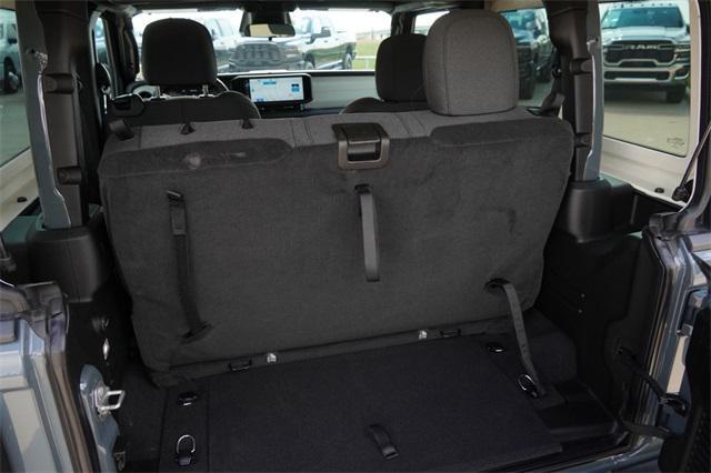 new 2025 Jeep Wrangler car, priced at $38,200