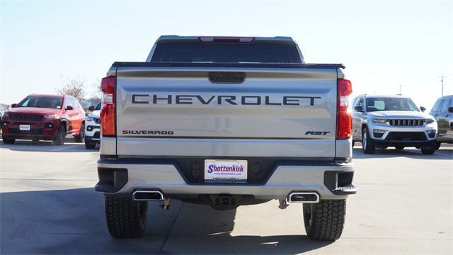 used 2024 Chevrolet Silverado 1500 car, priced at $43,588