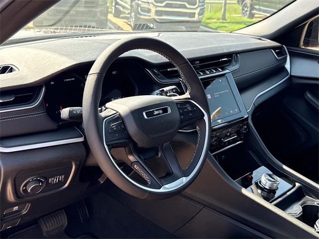new 2025 Jeep Grand Cherokee car, priced at $41,326
