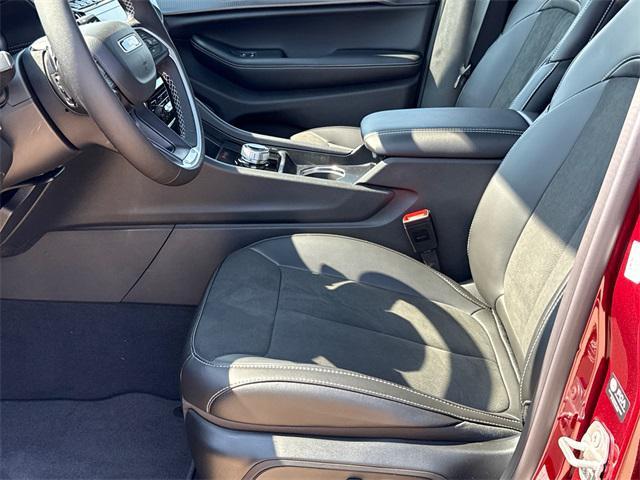 new 2025 Jeep Grand Cherokee car, priced at $41,326