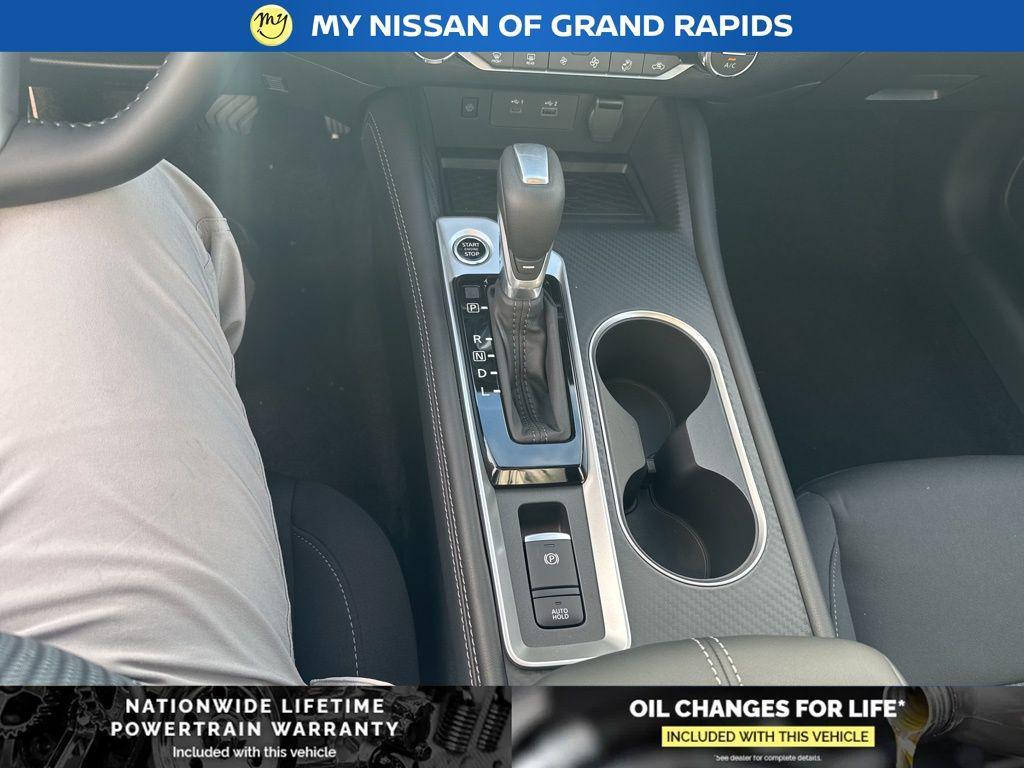 new 2025 Nissan Altima car, priced at $30,962