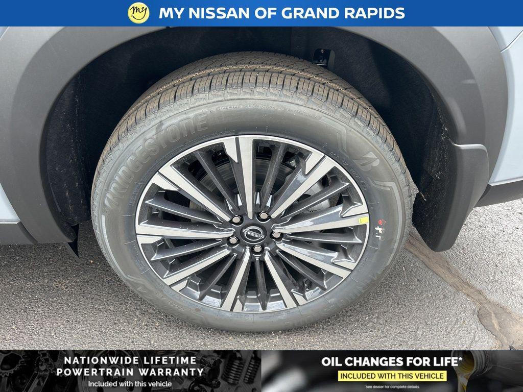 new 2026 Nissan Pathfinder car, priced at $50,186