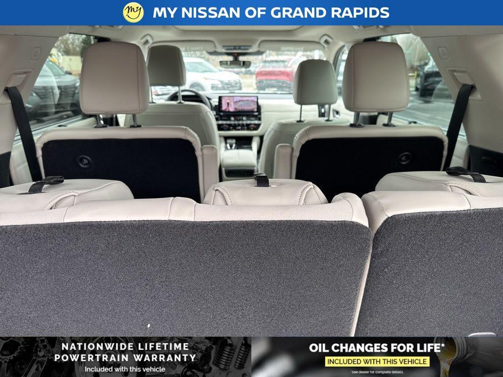 new 2026 Nissan Pathfinder car, priced at $45,932