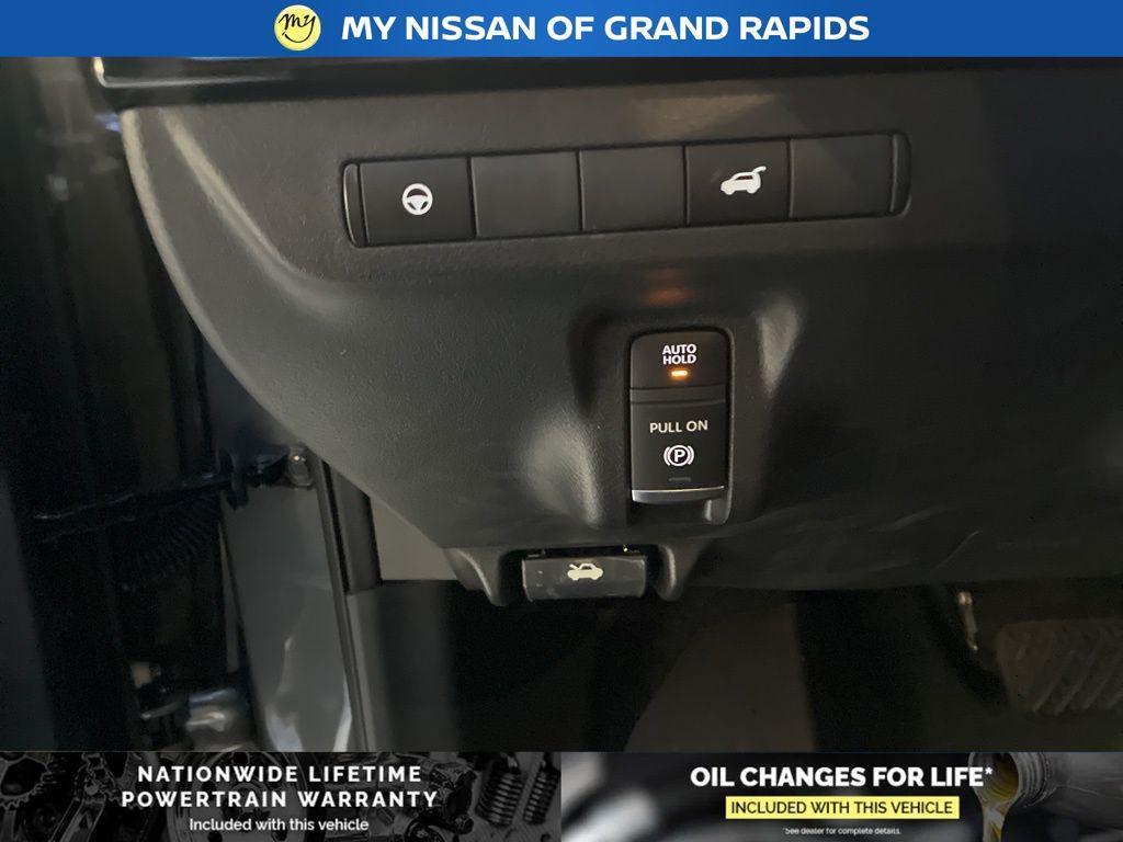 new 2026 Nissan Murano car, priced at $42,153