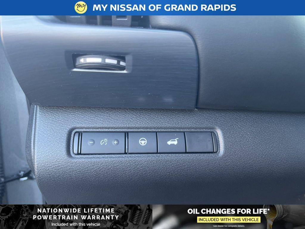 new 2026 Nissan Pathfinder car, priced at $44,659