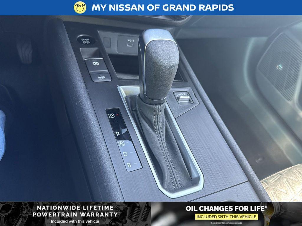 new 2026 Nissan Kicks car, priced at $27,152