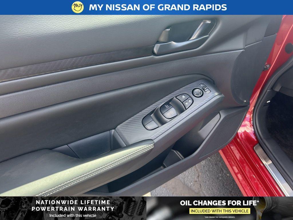 new 2026 Nissan Altima car, priced at $30,580