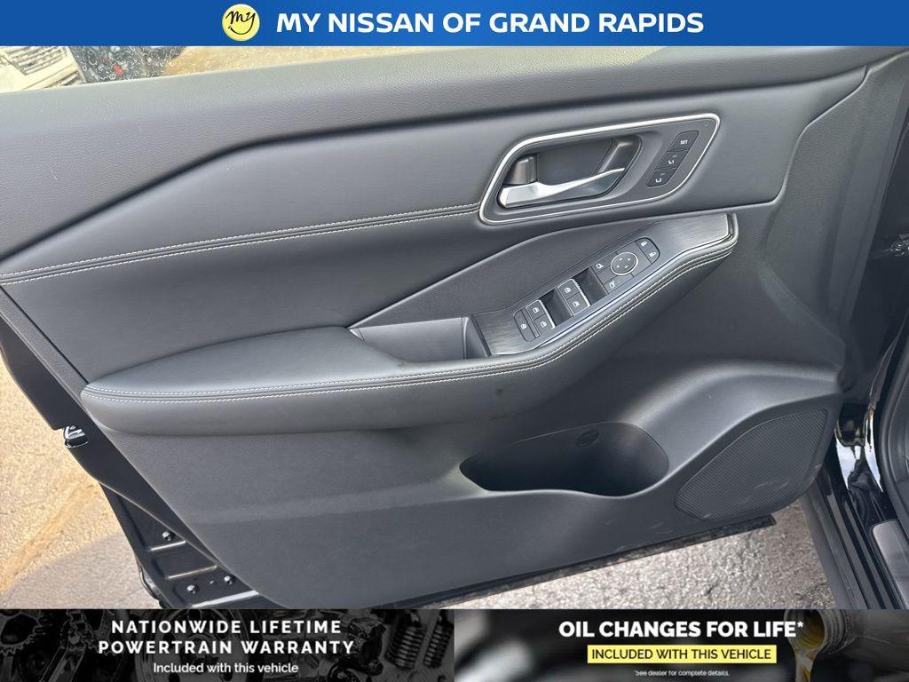 new 2026 Nissan Rogue car, priced at $38,132