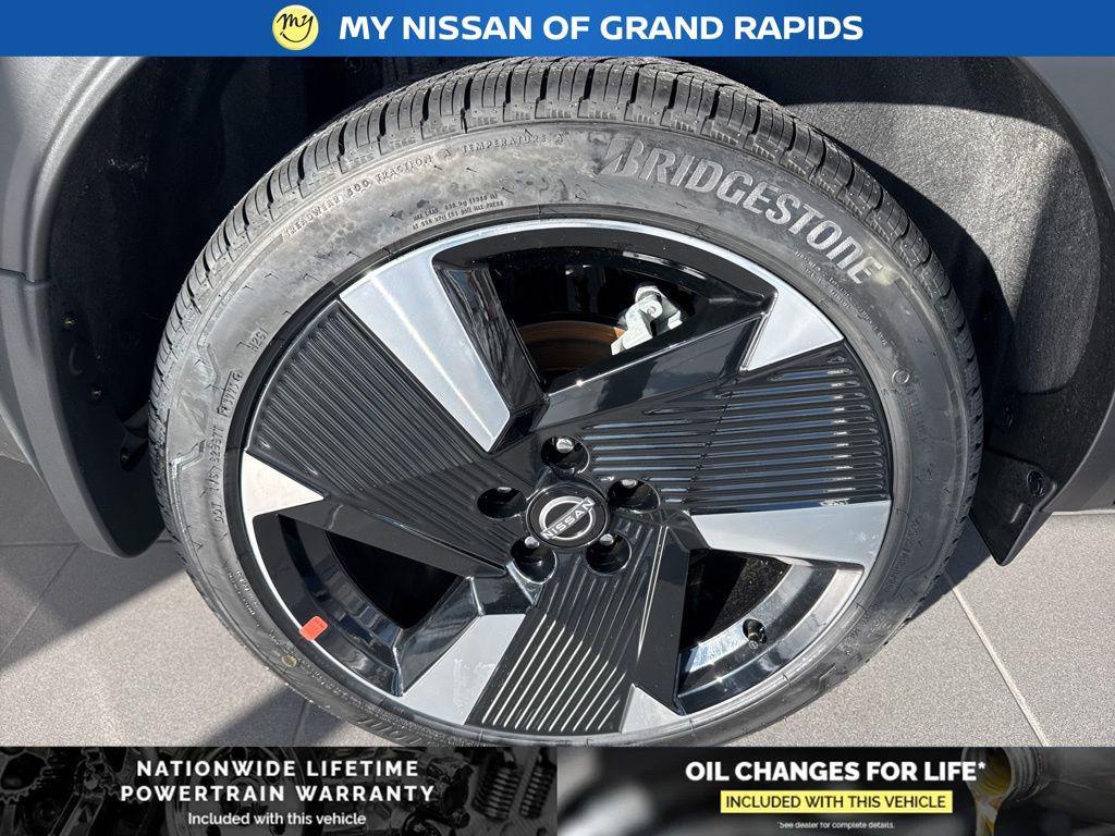 new 2026 Nissan Kicks car, priced at $32,625