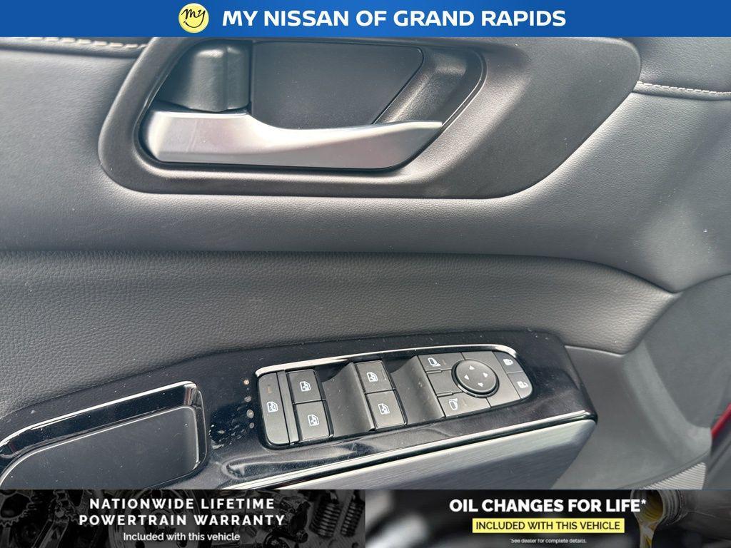 new 2026 Nissan Pathfinder car, priced at $41,345