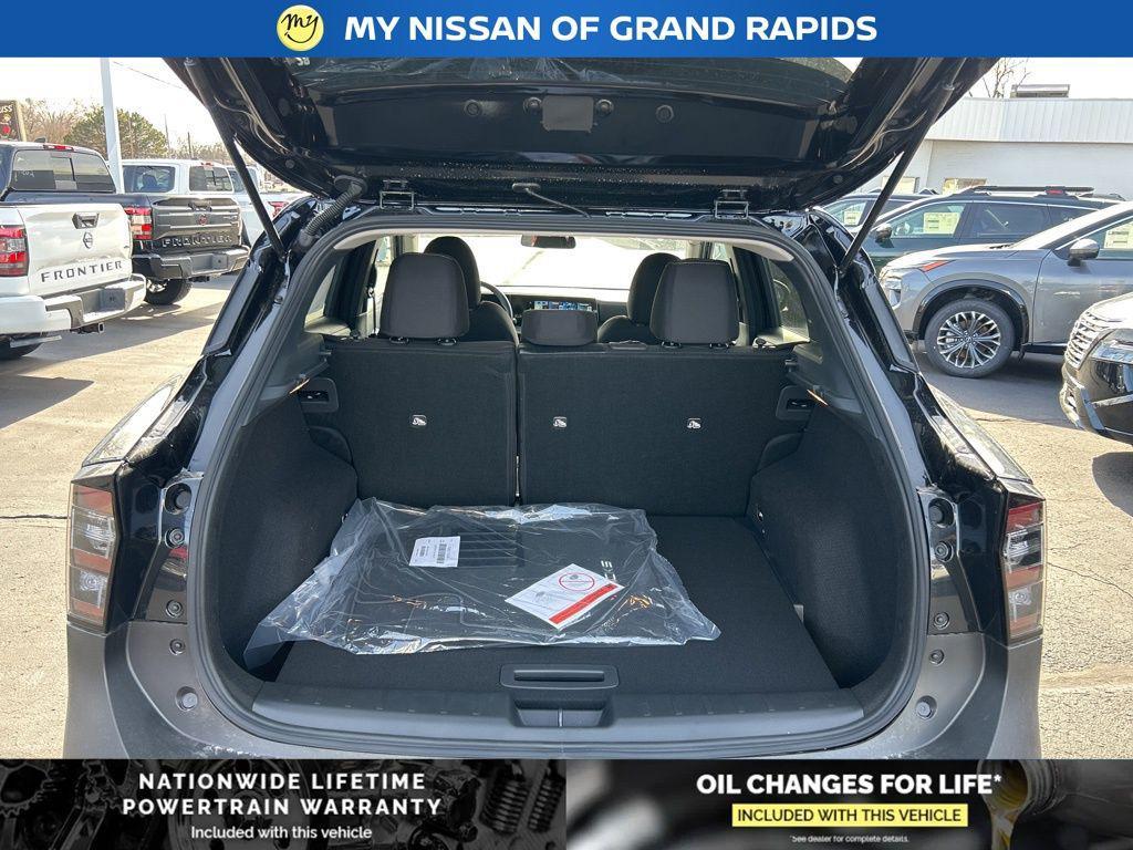 new 2026 Nissan Kicks car, priced at $25,692