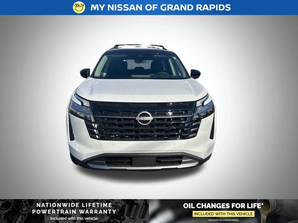 new 2026 Nissan Pathfinder car, priced at $50,338