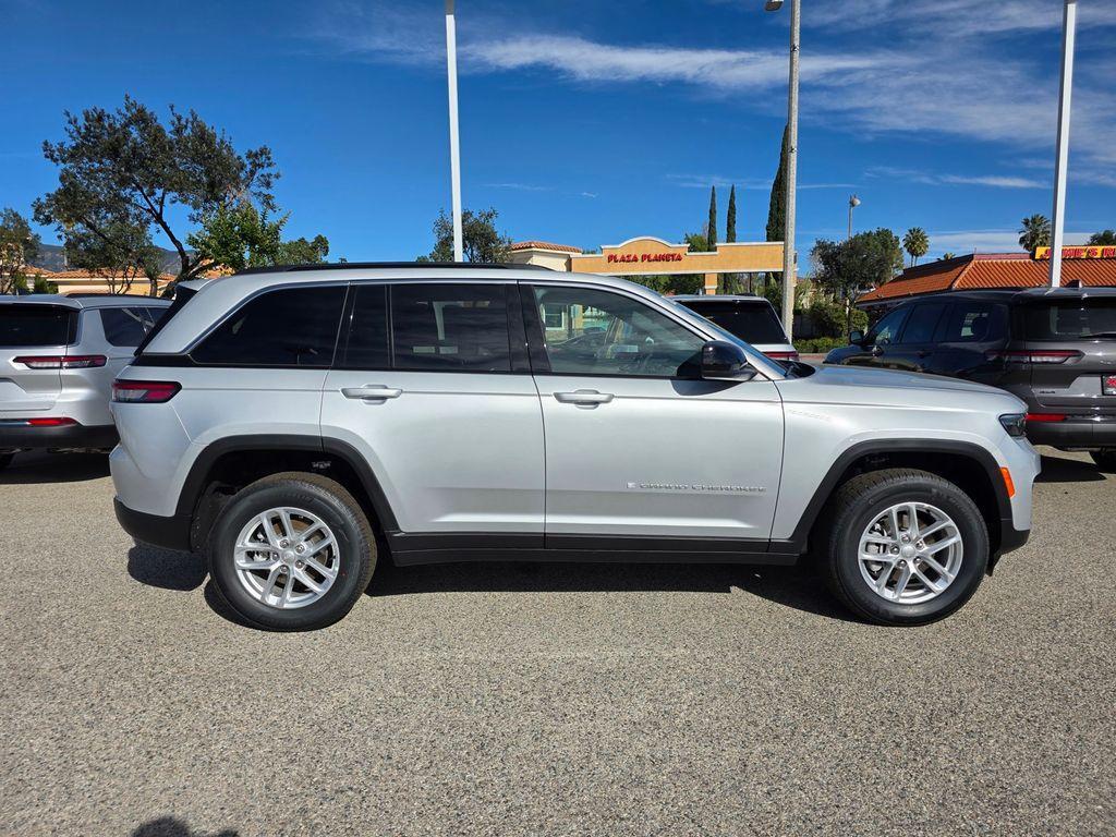 new 2025 Jeep Grand Cherokee car, priced at $30,925