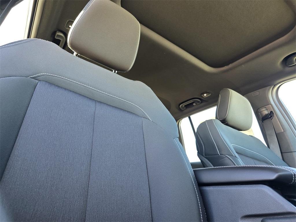 new 2025 Jeep Grand Cherokee car, priced at $32,975