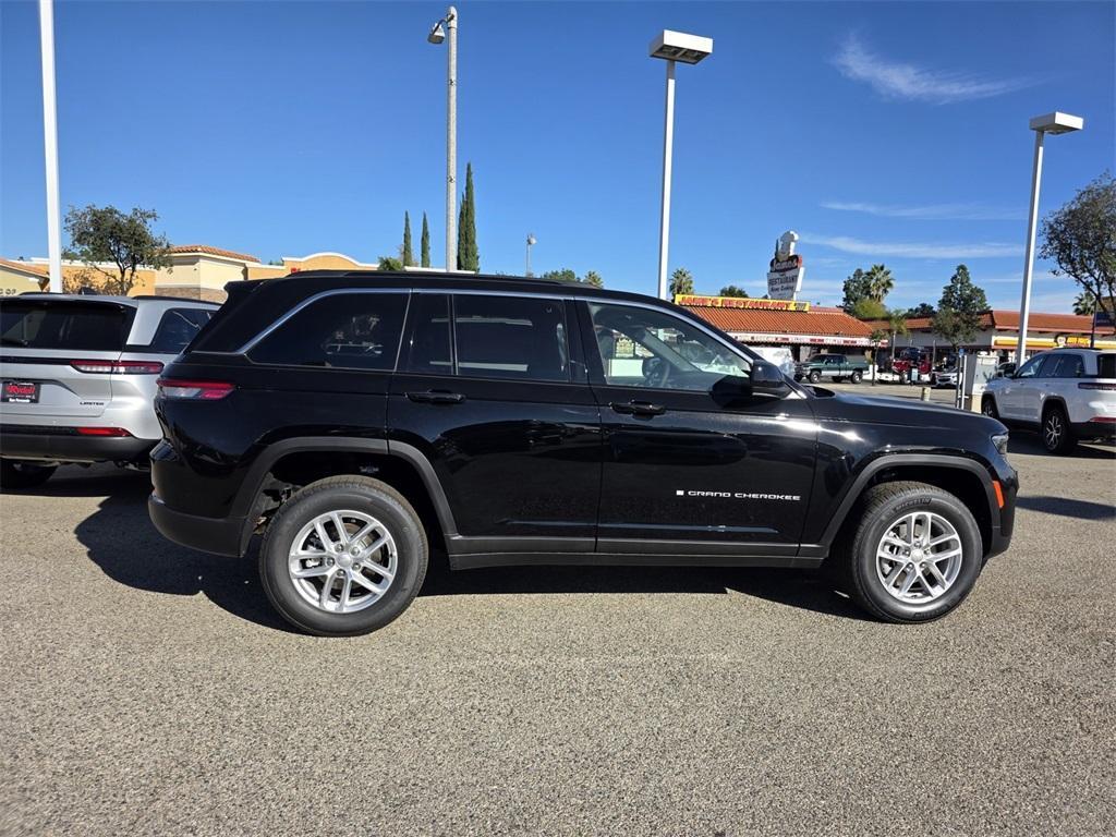 new 2025 Jeep Grand Cherokee car, priced at $32,975
