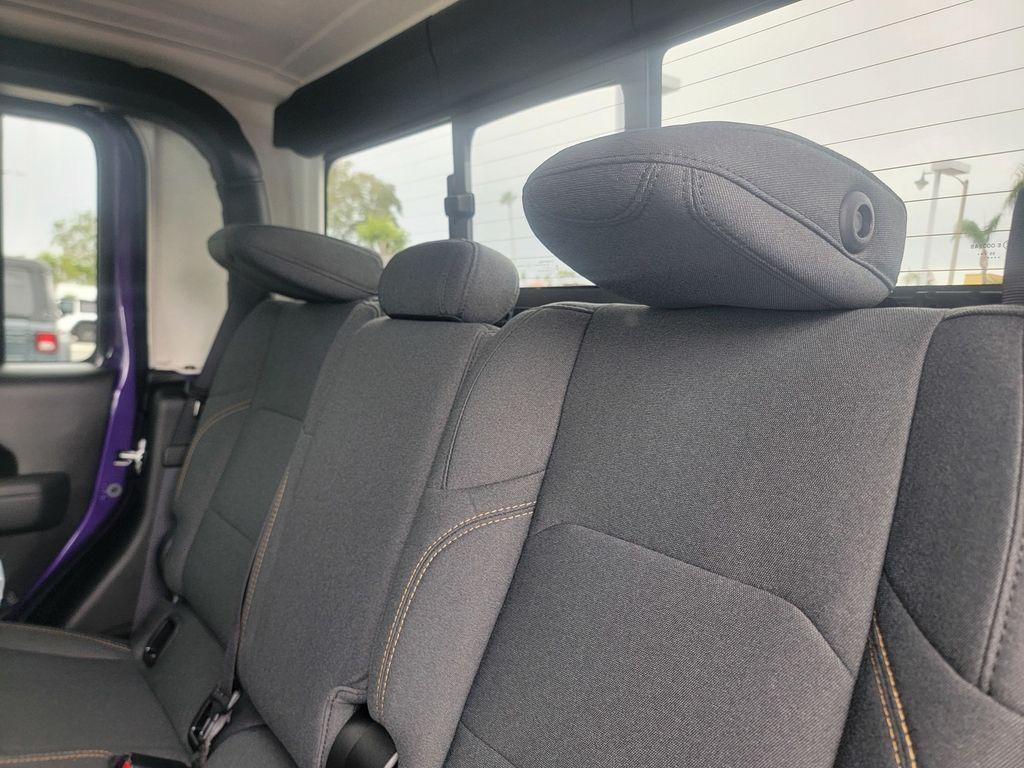 new 2026 Jeep Gladiator car, priced at $49,080