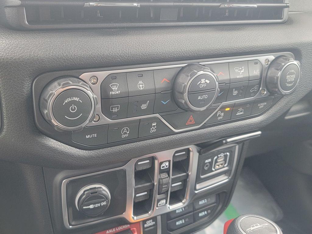 new 2026 Jeep Gladiator car, priced at $49,080