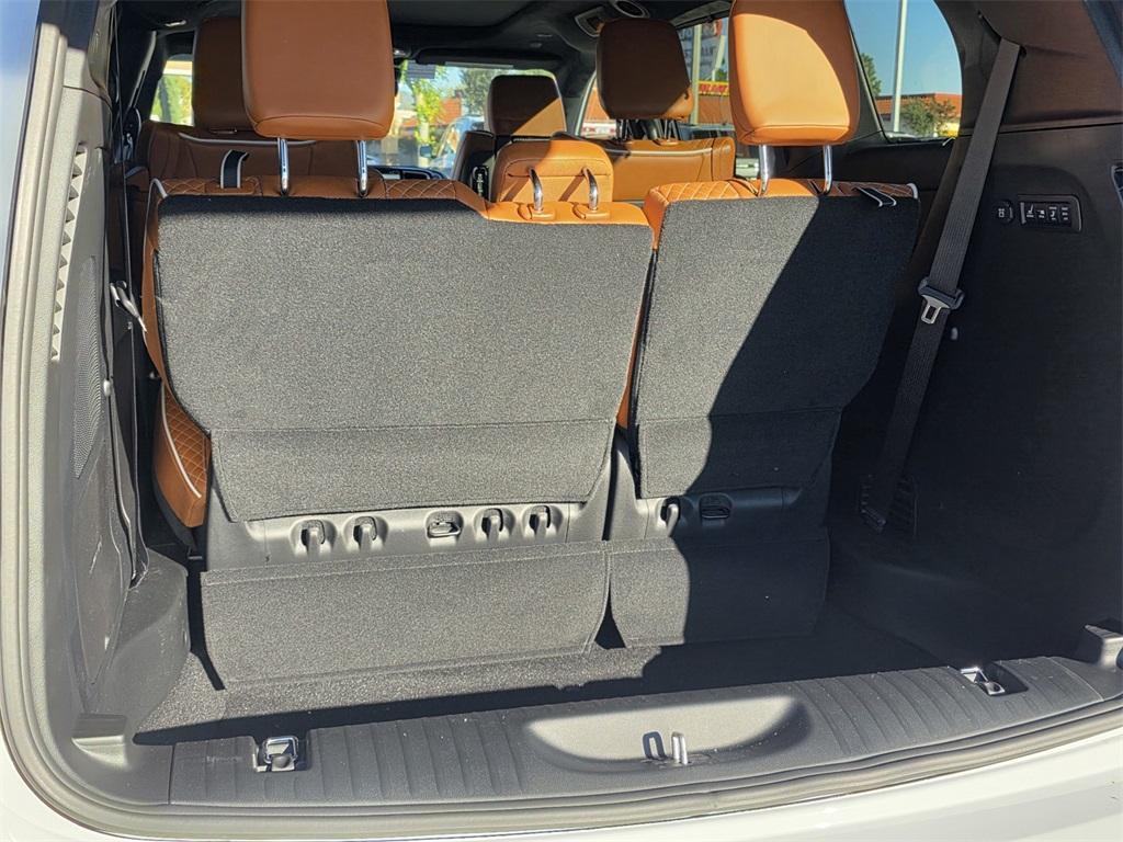 new 2026 Chrysler Pacifica car, priced at $51,315