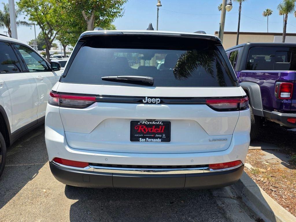 new 2026 Jeep Grand Cherokee car, priced at $38,030