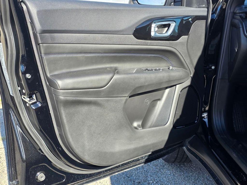 new 2026 Jeep Compass car, priced at $28,605