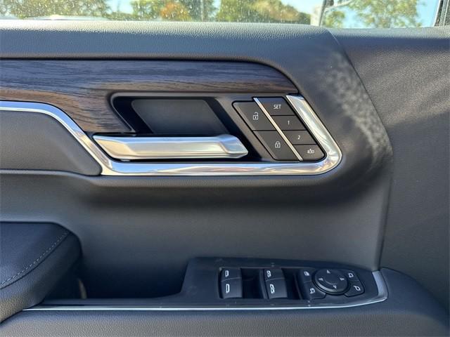 new 2026 GMC Sierra 1500 car, priced at $58,641