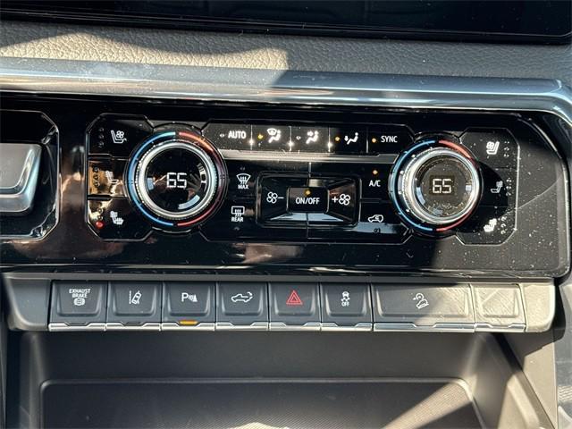 new 2026 GMC Sierra 2500 car, priced at $81,323