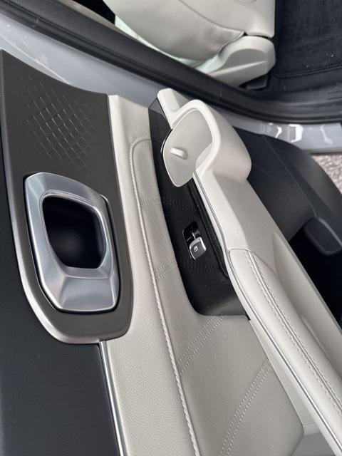 used 2022 Kia Sorento car, priced at $26,156