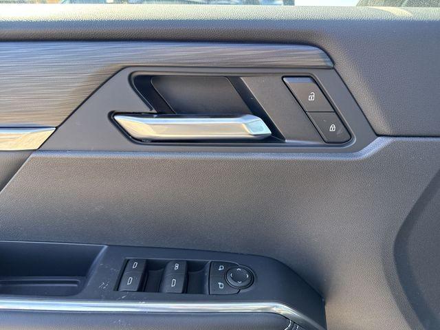 new 2026 GMC Acadia car, priced at $48,978