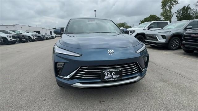 new 2026 Buick Envista car, priced at $25,165