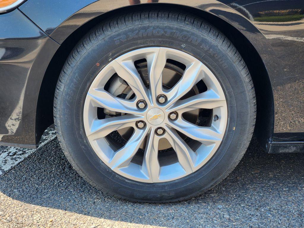 used 2023 Chevrolet Malibu car, priced at $18,995