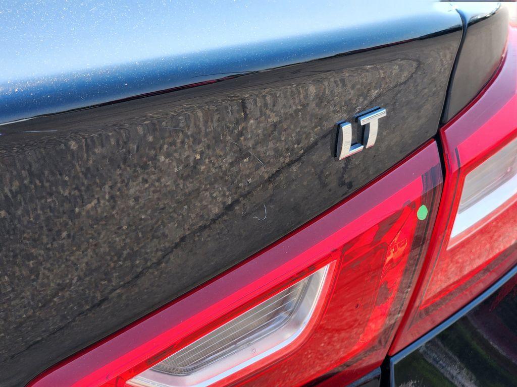 used 2023 Chevrolet Malibu car, priced at $18,995