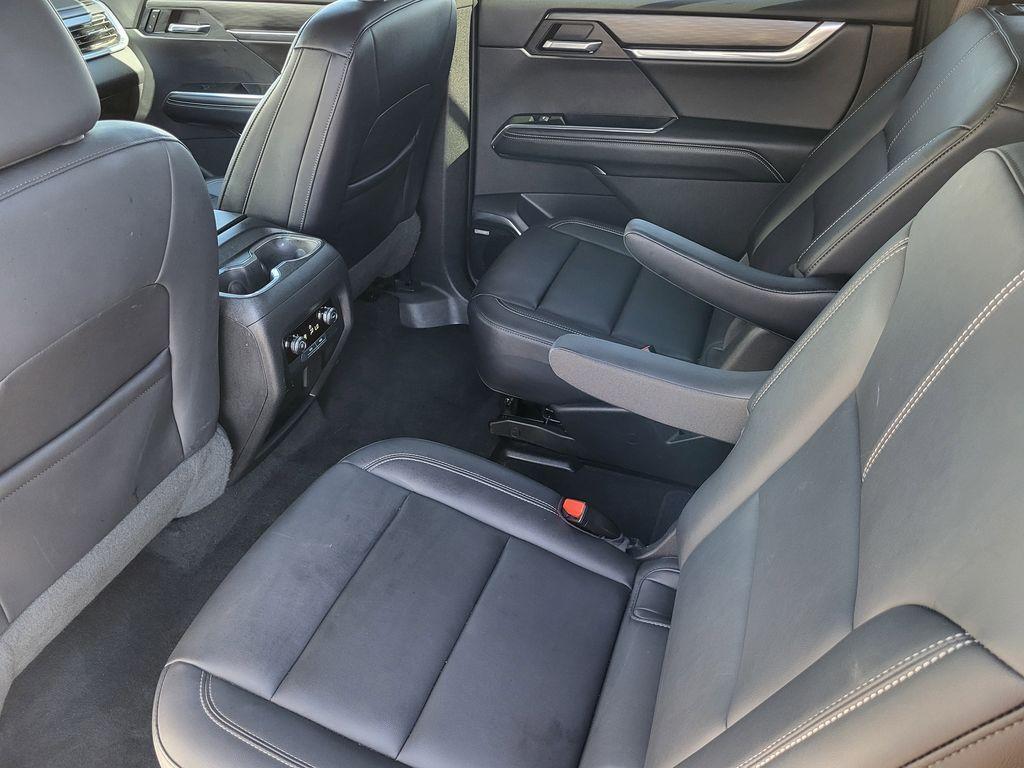 used 2024 GMC Acadia car, priced at $39,995