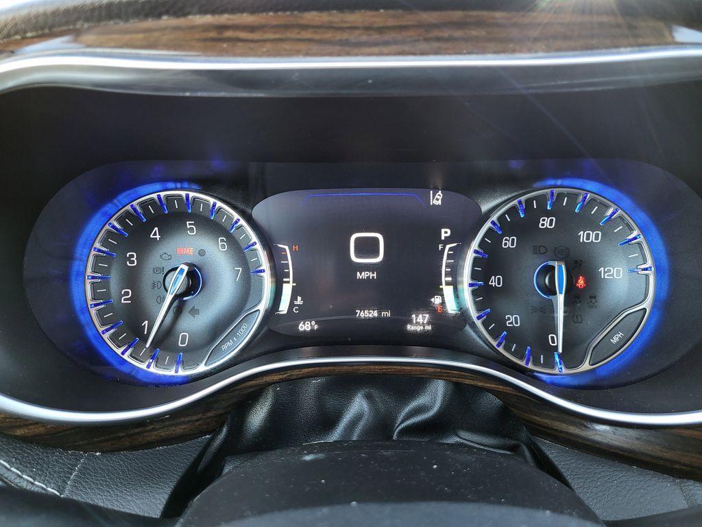 used 2023 Chrysler Pacifica car, priced at $28,995