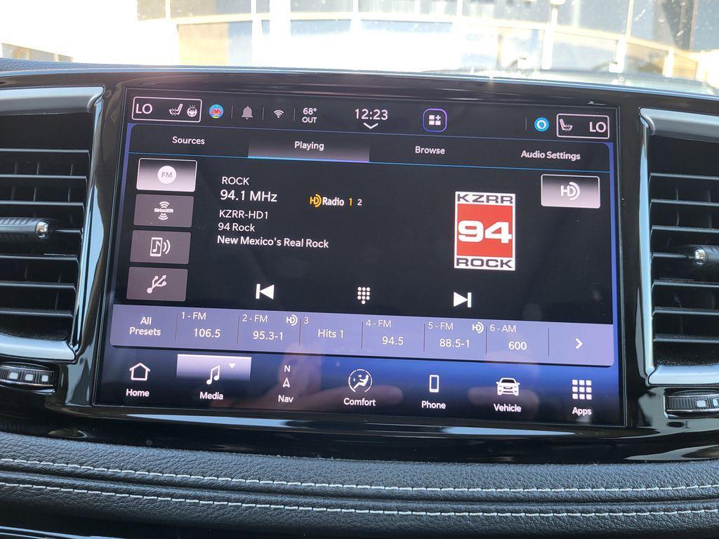 used 2023 Chrysler Pacifica car, priced at $28,995