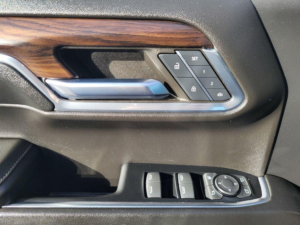 used 2024 GMC Sierra 1500 car, priced at $46,995