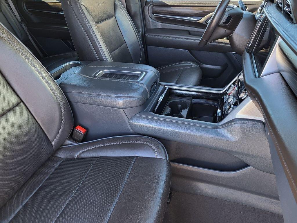 used 2022 GMC Yukon car, priced at $59,995