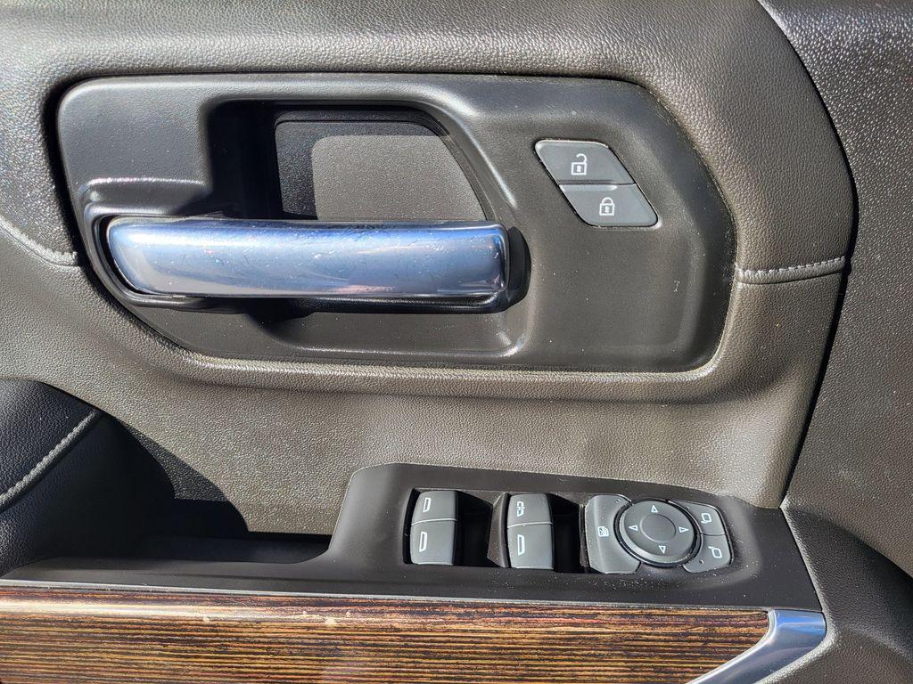 used 2022 GMC Sierra 2500 car, priced at $43,995