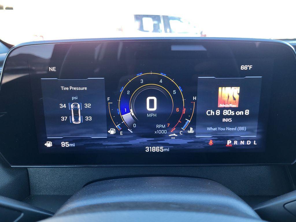 used 2025 Chevrolet Traverse car, priced at $35,995