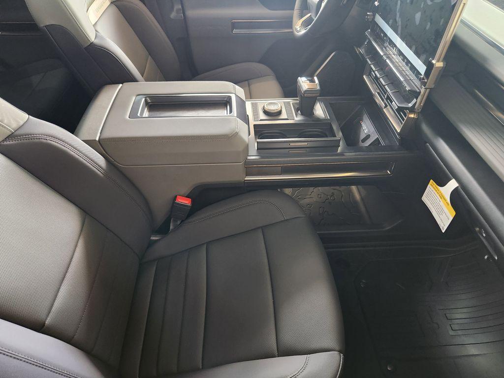 new 2025 GMC HUMMER EV Pickup car, priced at $113,210