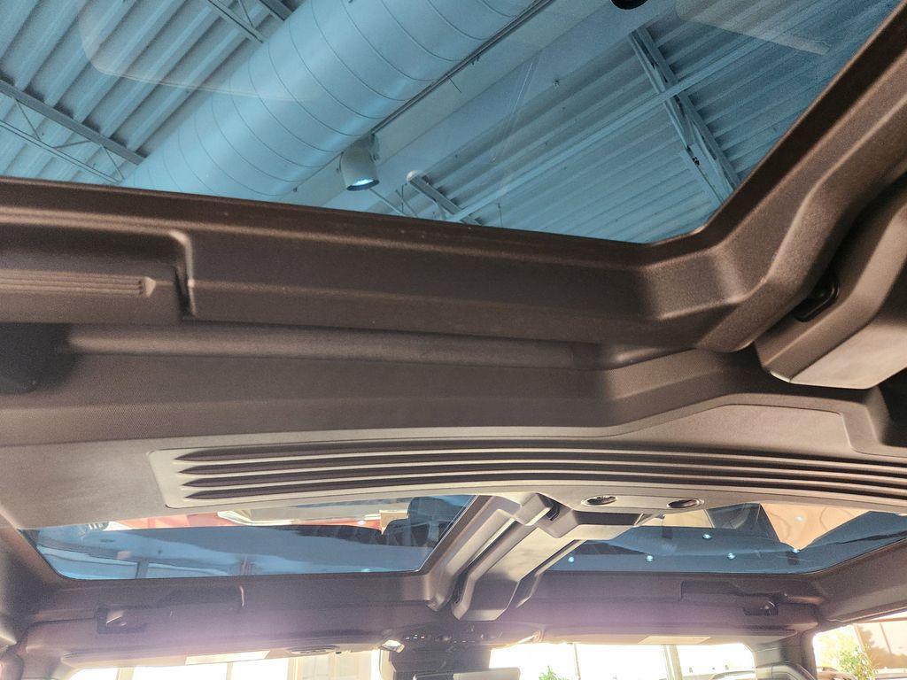 new 2025 GMC HUMMER EV Pickup car, priced at $113,210