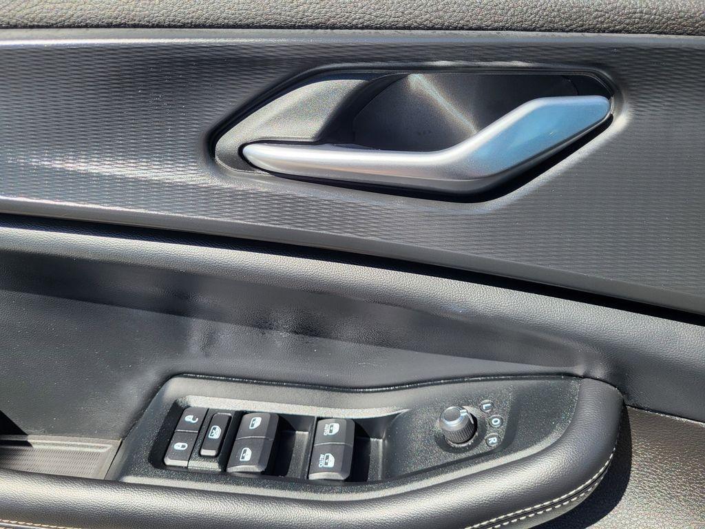 used 2024 Jeep Grand Cherokee L car, priced at $33,995