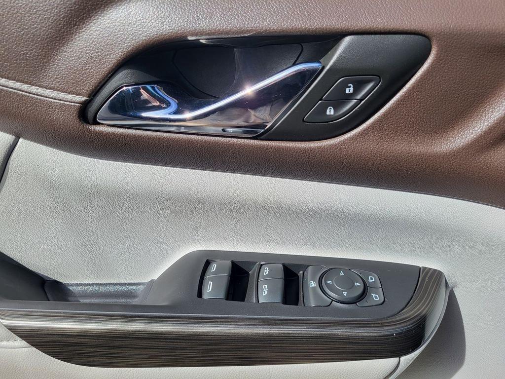 used 2023 GMC Acadia car, priced at $25,995