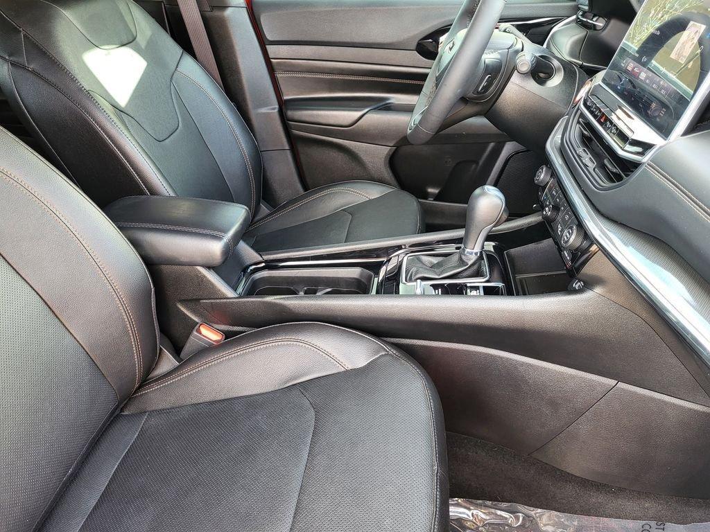 used 2024 Jeep Compass car, priced at $27,995