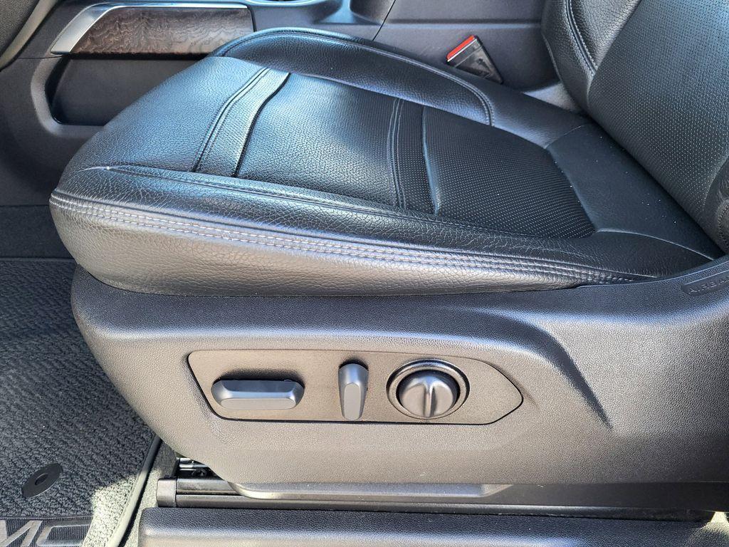 used 2021 GMC Sierra 1500 car, priced at $42,995