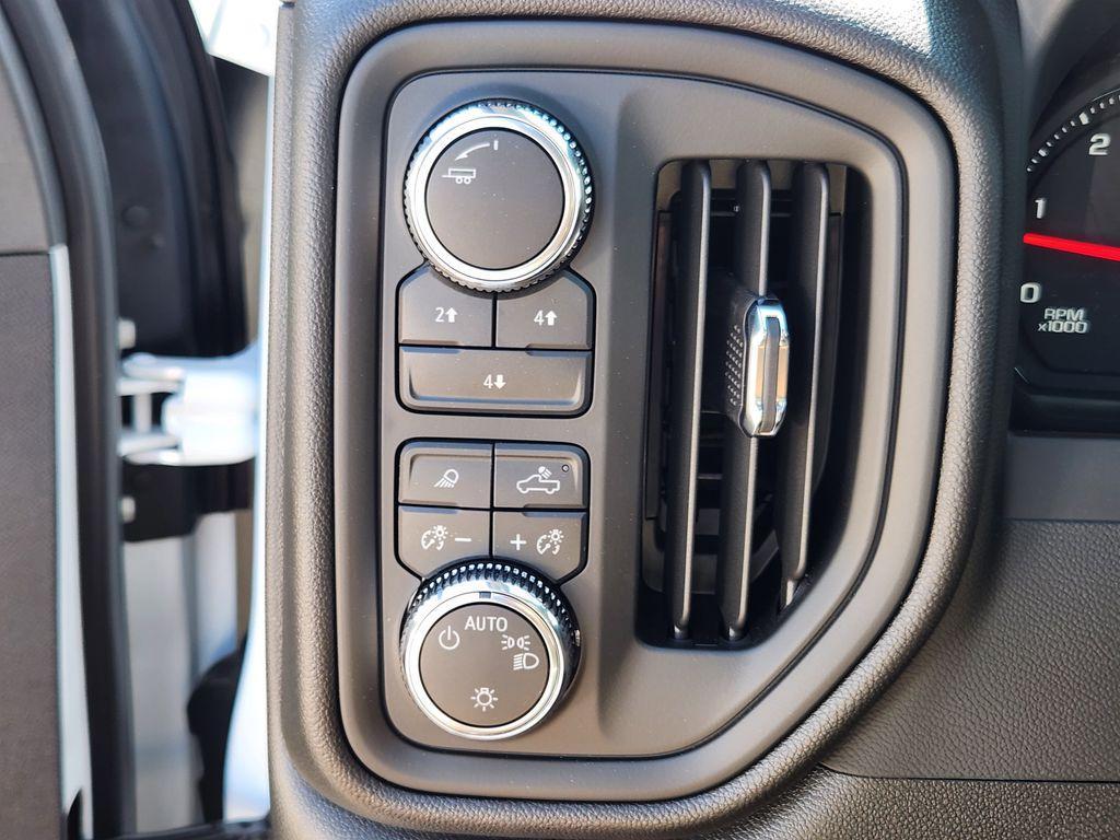 new 2025 GMC Sierra 3500 car, priced at $75,845