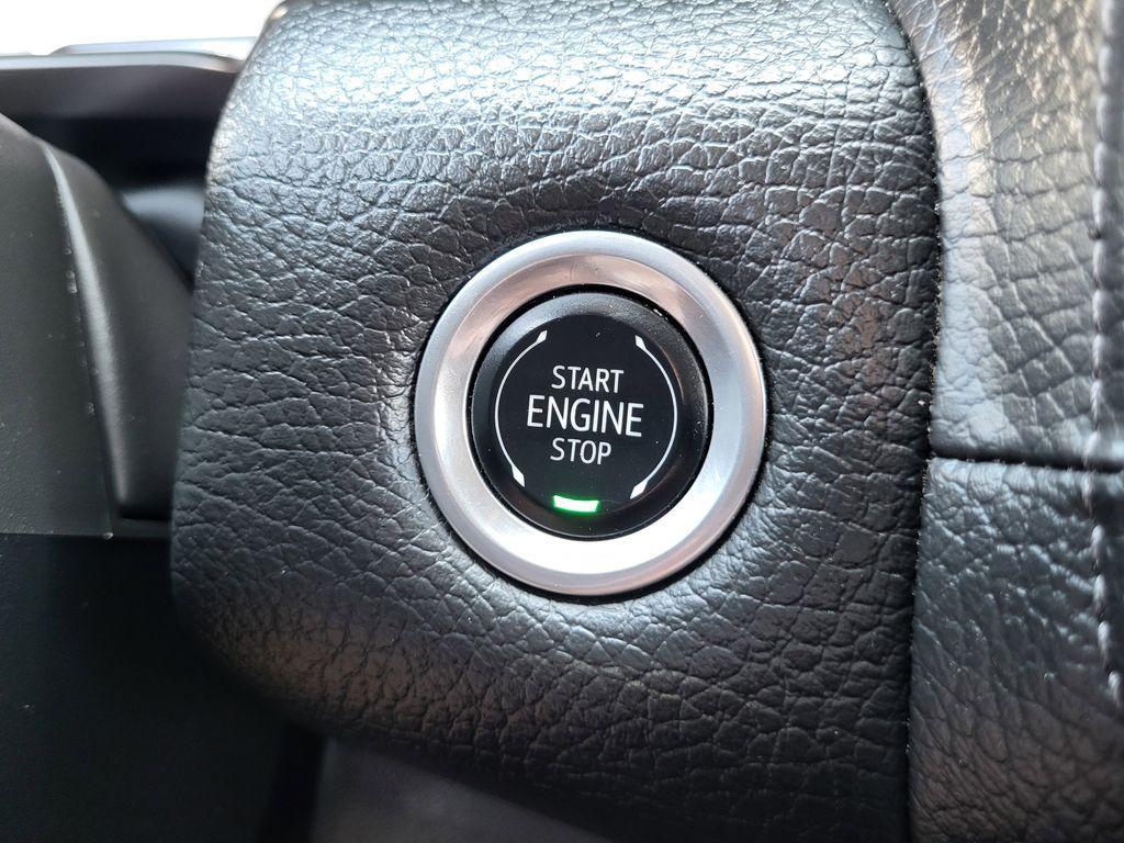 used 2024 GMC Yukon XL car, priced at $65,995